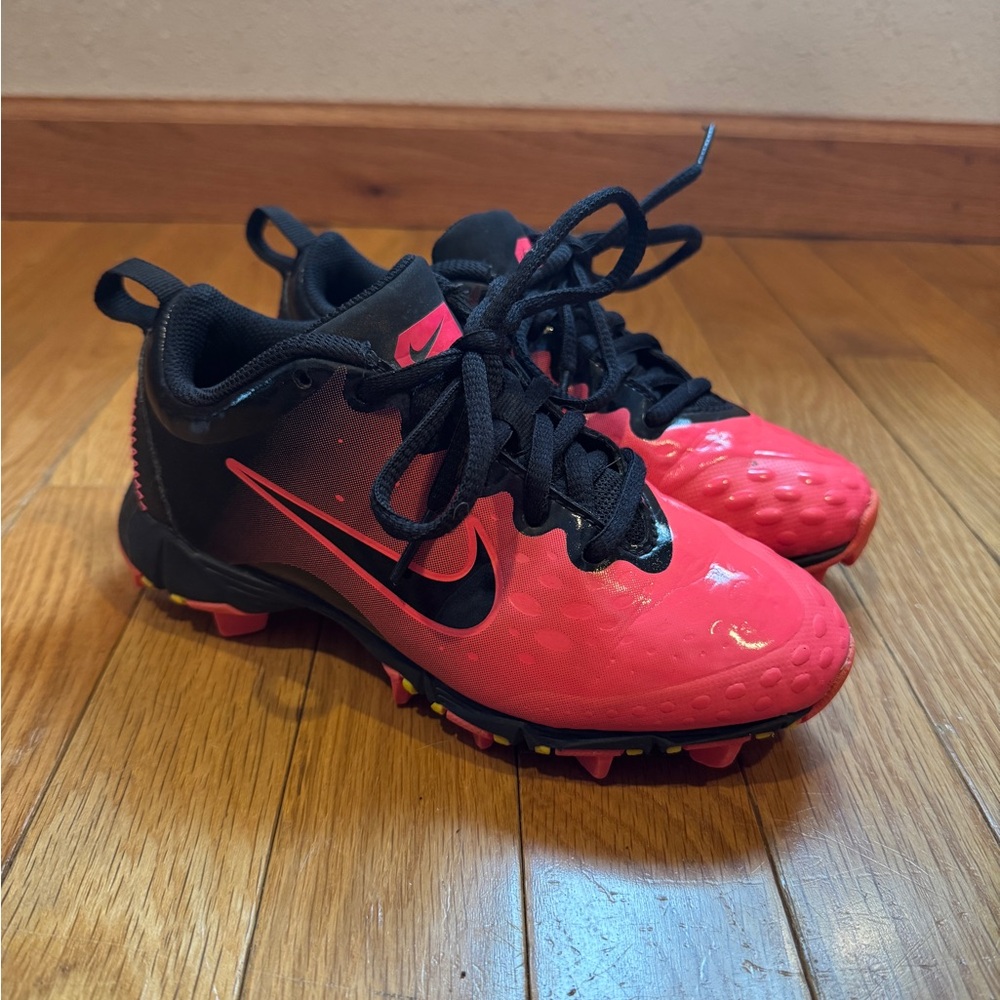 Nike Vapor Ultrafly 2 Keystone Youth Cleats Black/Pink - Size 13C